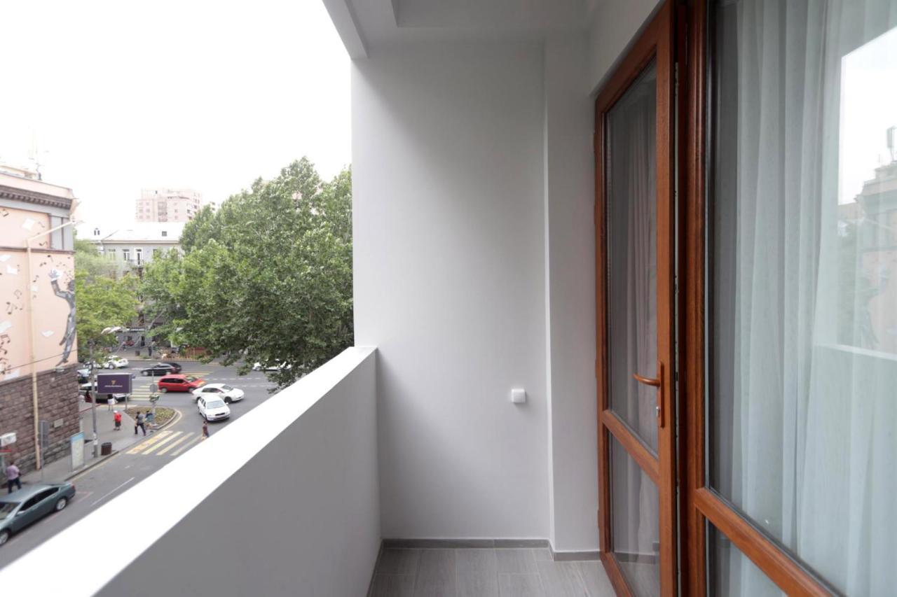 Stay Inn Apartments On Amiryan 15 Yerevan Exterior photo