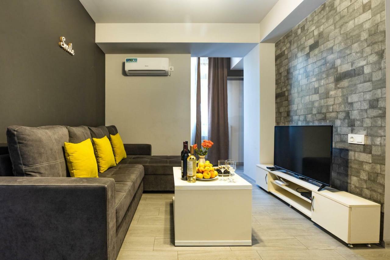 Stay Inn Apartments On Amiryan 15 Yerevan Exterior photo